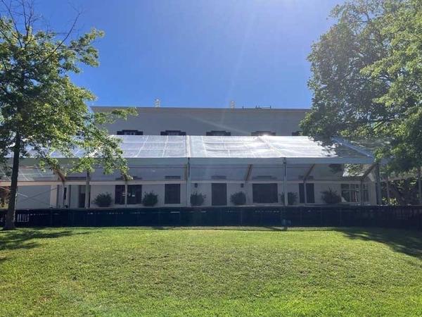 Commercial roofing site